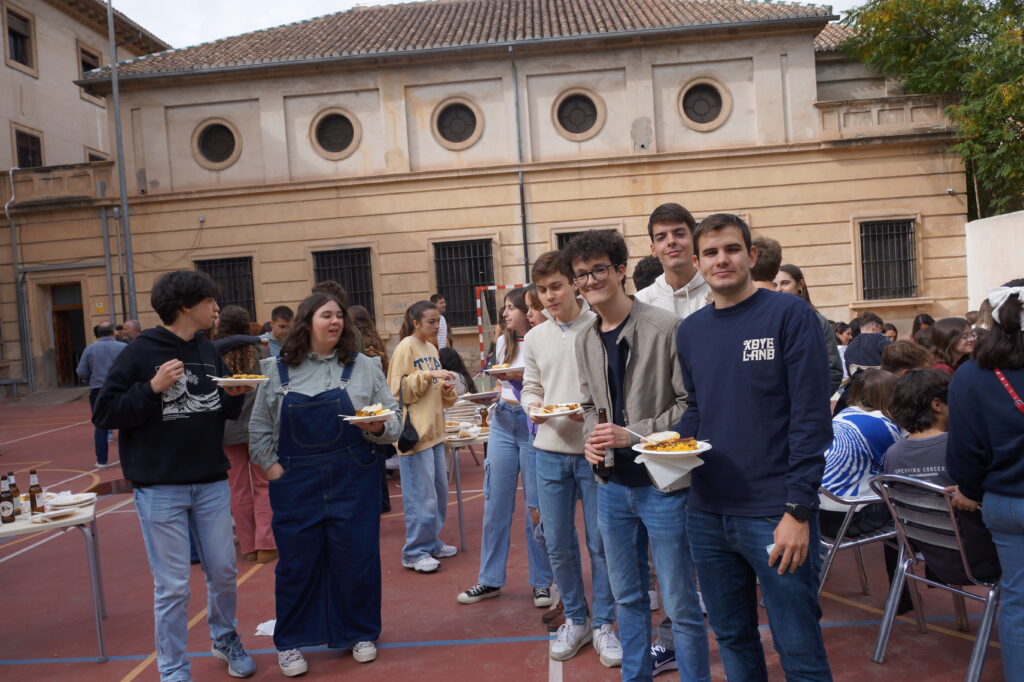 Colegiales tras la comida 1